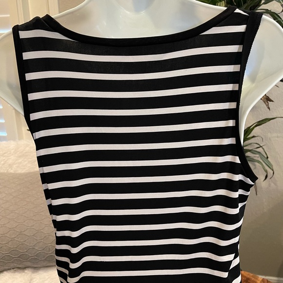 Michael Kors stripped dress small - Picture 2 of 9